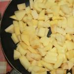 Рецепты картошки тушеной в сметане: на сковороде, в духовке и мультиварке
